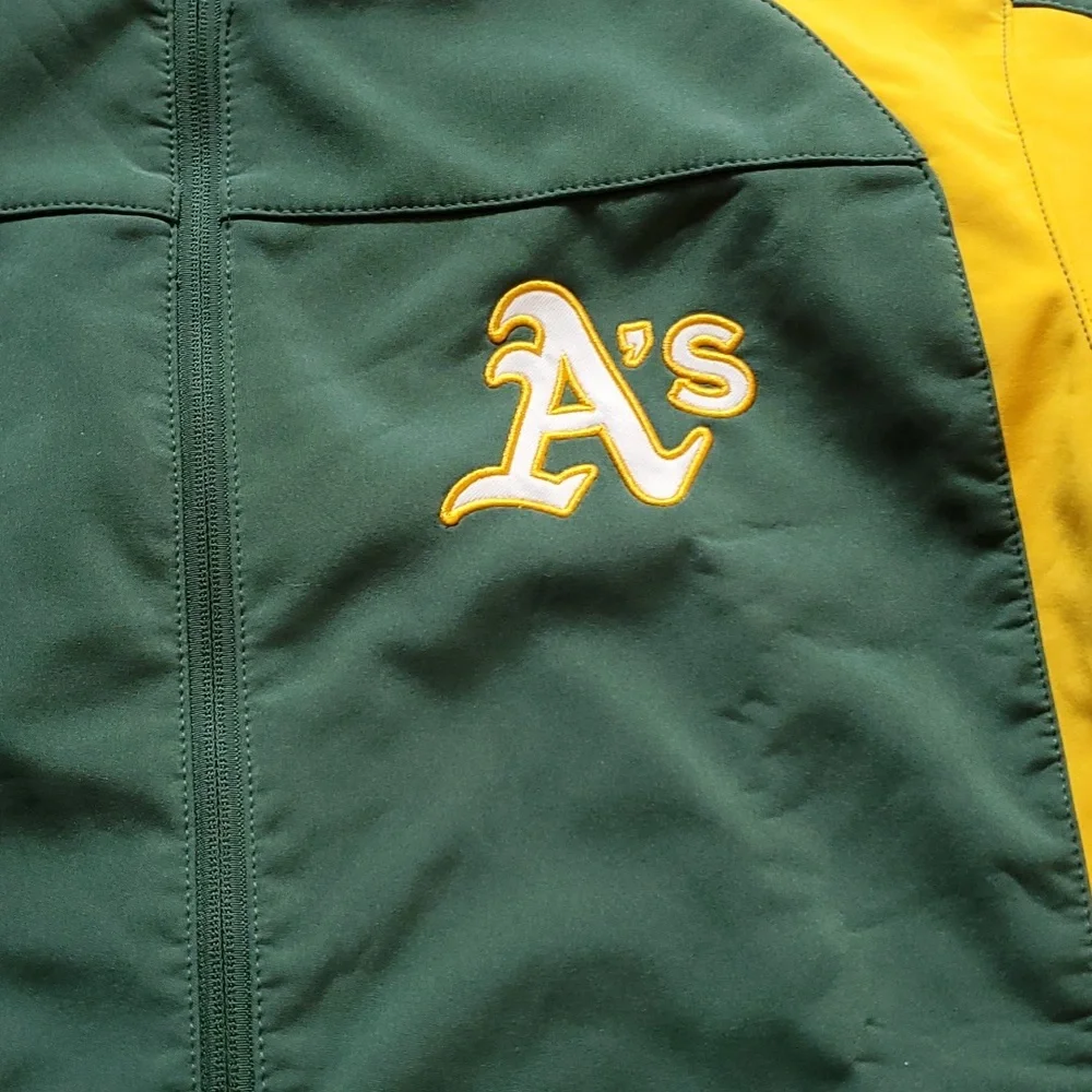 🆕️ MLB OAKLAND A's FLEECE COACH JACKET ON FIELD SOFT SHELL 💚💛